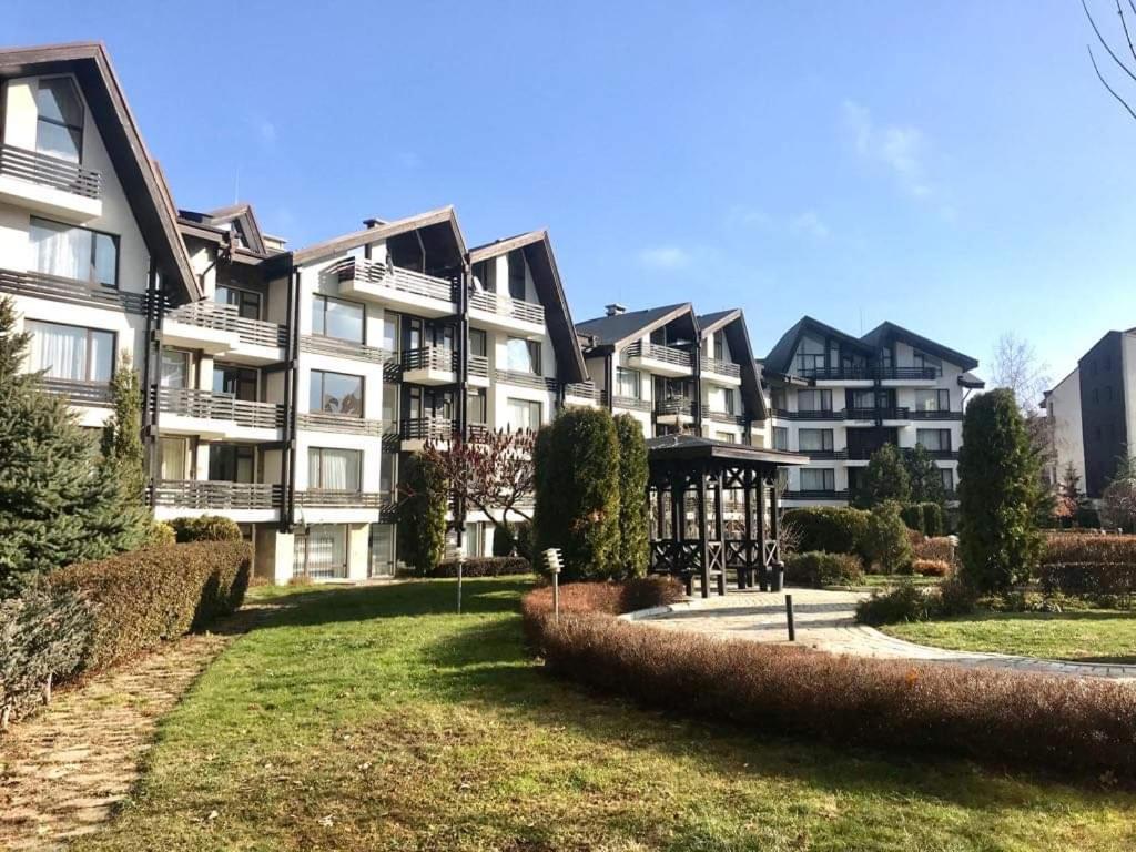 Aspen Golf Apartments Bansko Bagian luar foto