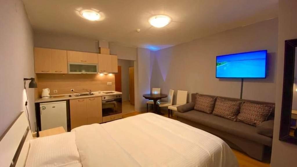 Aspen Golf Apartments Bansko Bagian luar foto